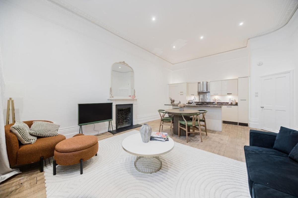 Elegant 1 Bedroom Flat In The Heart Of Kensington Apartment